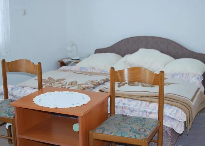 Farm Bogsa Bed & Breakfast 3*