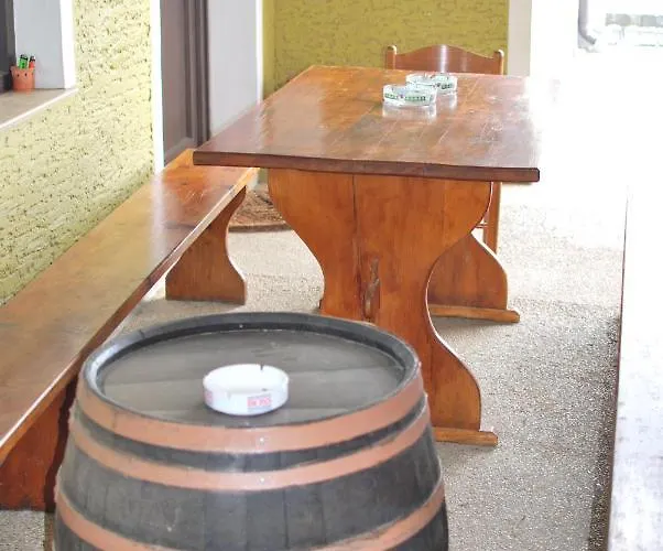 Farm Bogsa فندق مبيت وإفطار